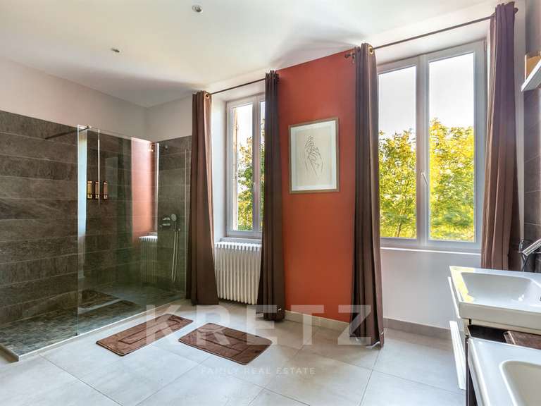 House Mâcon - 4 bedrooms - 325m²
