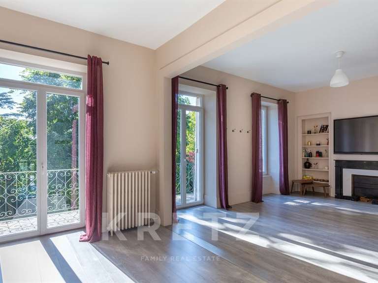 House Mâcon - 4 bedrooms - 325m²