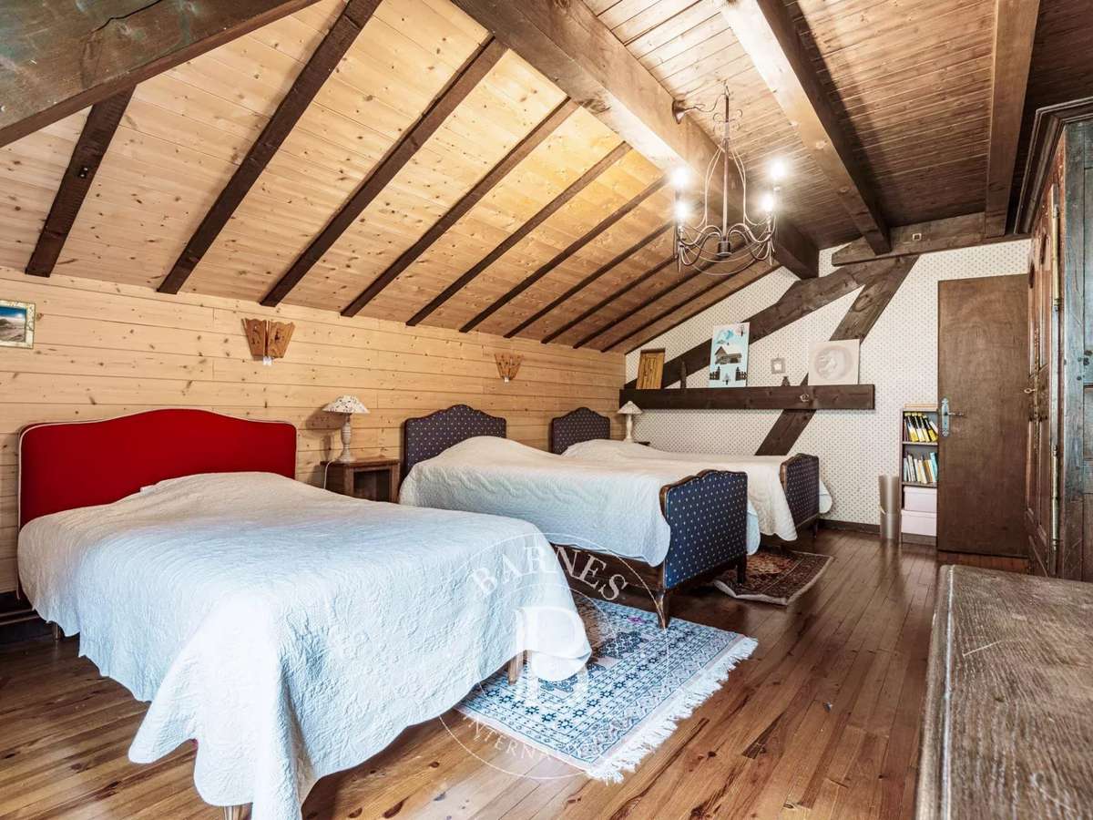 Bien atypique Magland