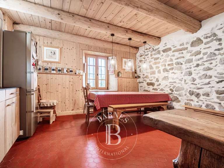 Bien atypique Magland - 11 chambres - 527m²