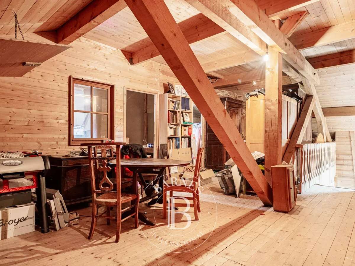 Bien atypique Magland