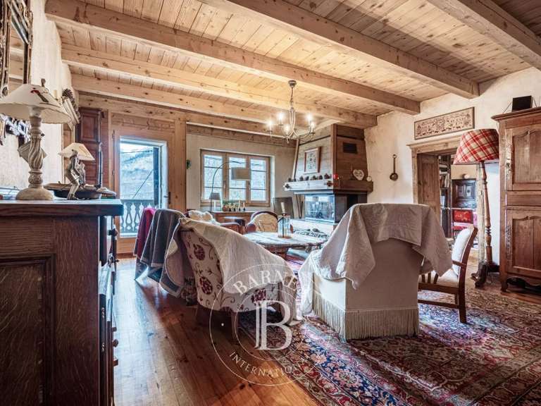 Bien atypique Magland - 11 chambres - 527m²