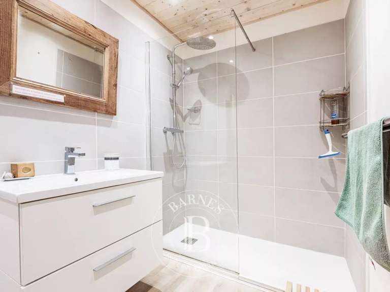 Bien atypique Magland - 11 chambres - 527m²