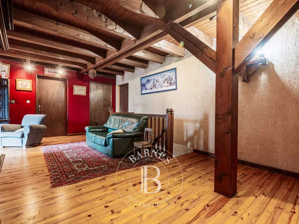 Bien atypique Magland