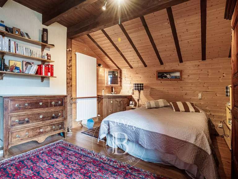 Bien atypique Magland - 11 chambres - 527m²