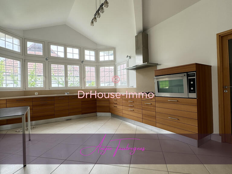 Villa Magny-le-Hongre - 7 chambres - 390m²