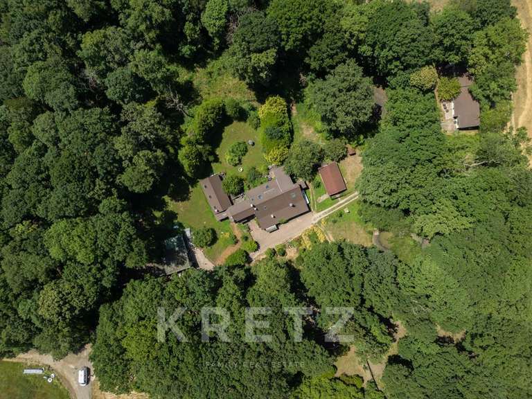 Maison Magny-les-Hameaux - 7 chambres - 305m²