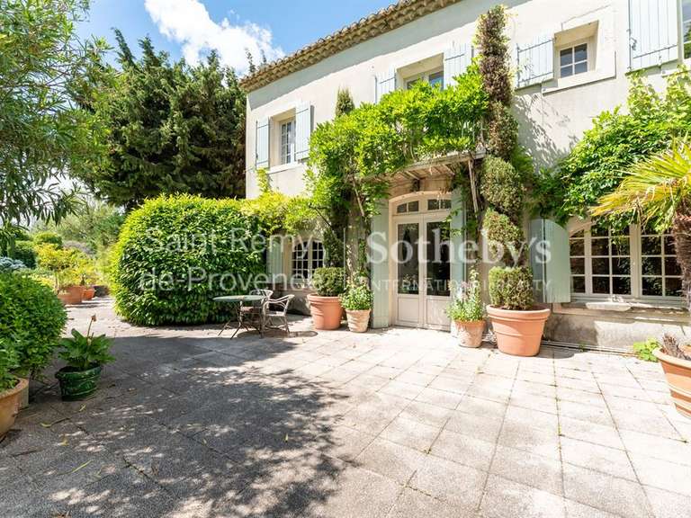 Maison Maillane - 4 chambres - 210m²