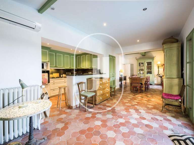 Maison Maillane - 4 chambres - 210m²