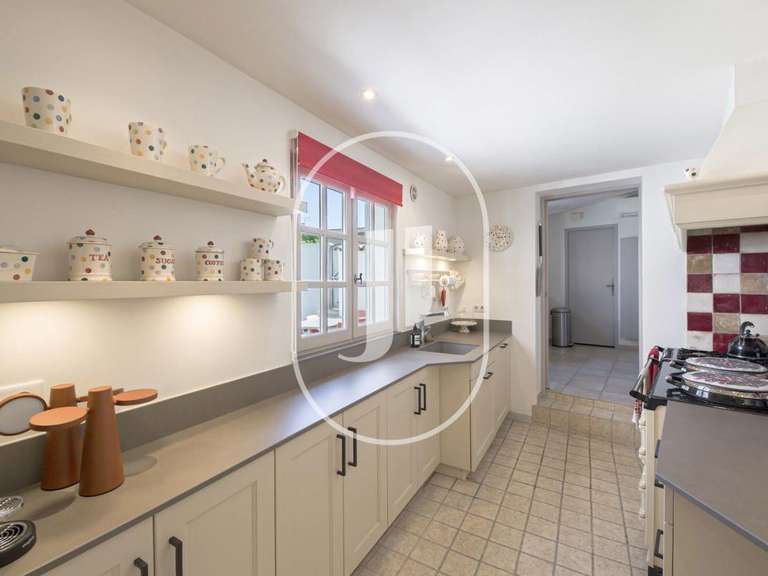 Maison Maillane - 4 chambres - 156m²