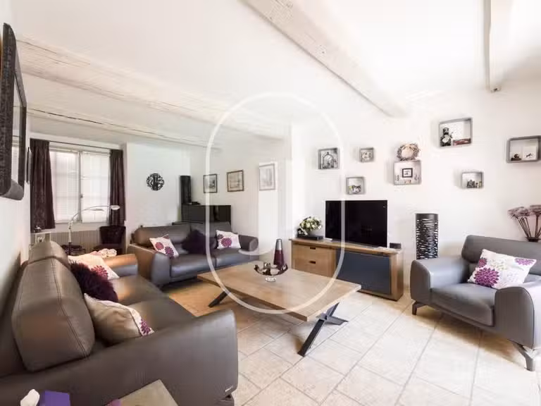 Maison Maillane - 4 chambres - 156m²