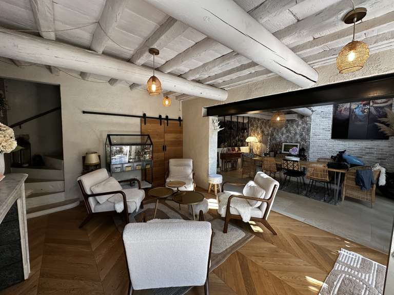 Maison Maillane - 4 chambres - 220m²