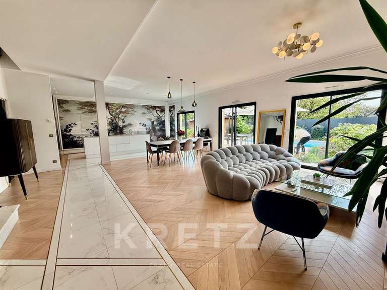 Maison Maintenon - 7 chambres - 320m²