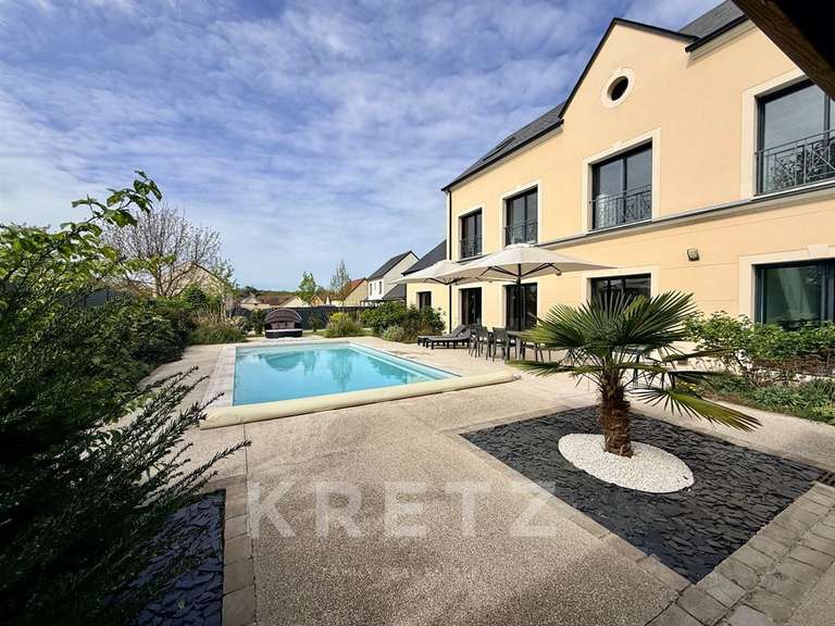 Maison Maintenon - 7 chambres - 320m²