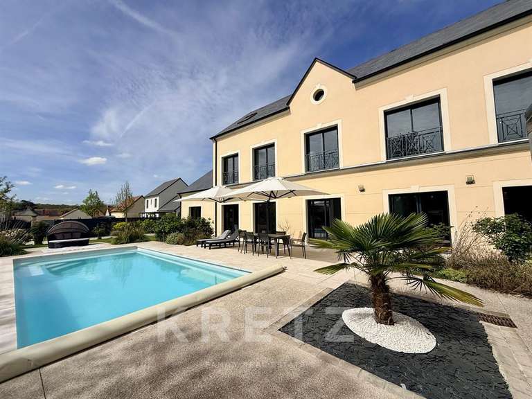 Maison Maintenon - 7 chambres - 320m²