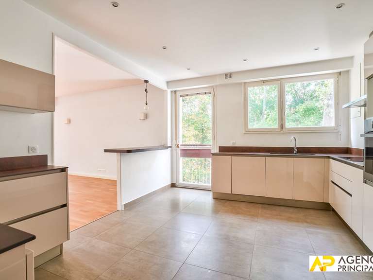 Appartement Maisons-Laffitte - 4 chambres - 140m²