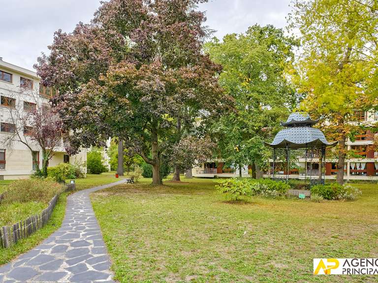 Appartement Maisons-Laffitte - 4 chambres - 140m²