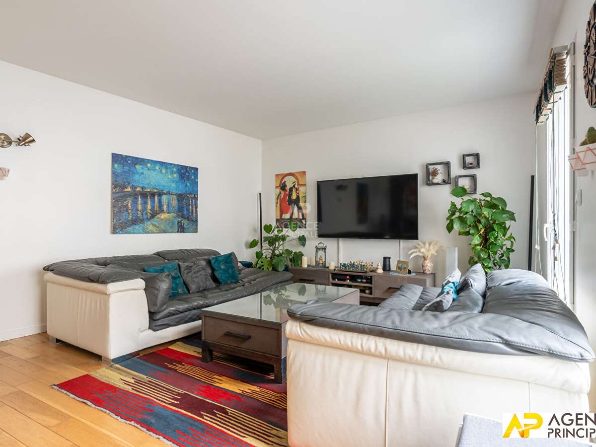 Apartment Maisons-Laffitte