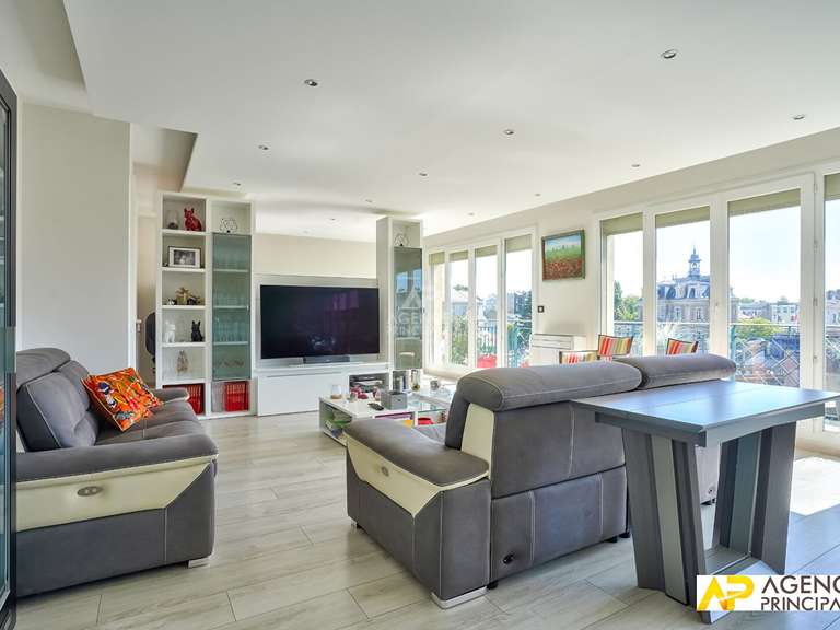 Appartement Maisons-Laffitte - 3 chambres - 156m²