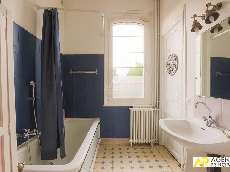 House Maisons-Laffitte - 5 bedrooms - 180m²