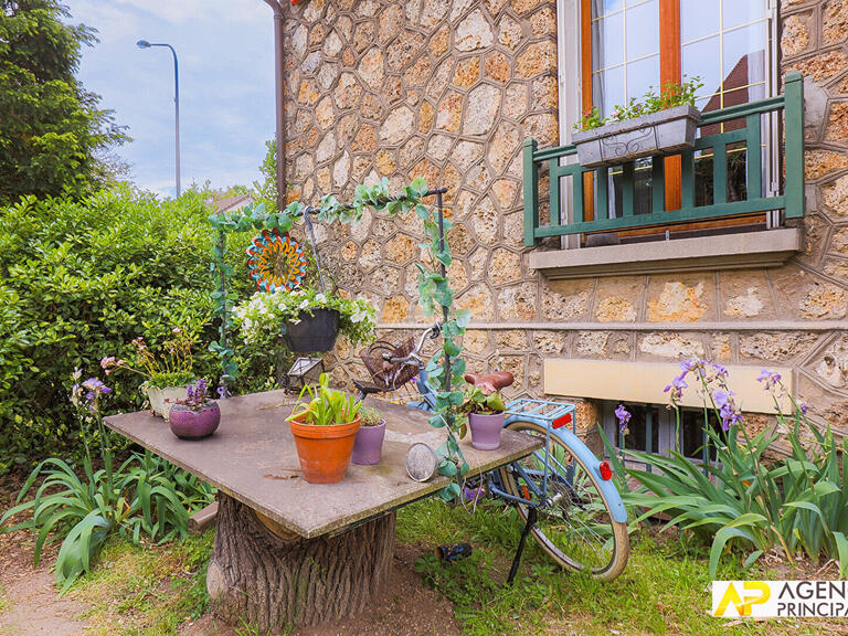 House Maisons-Laffitte - 5 bedrooms - 180m²