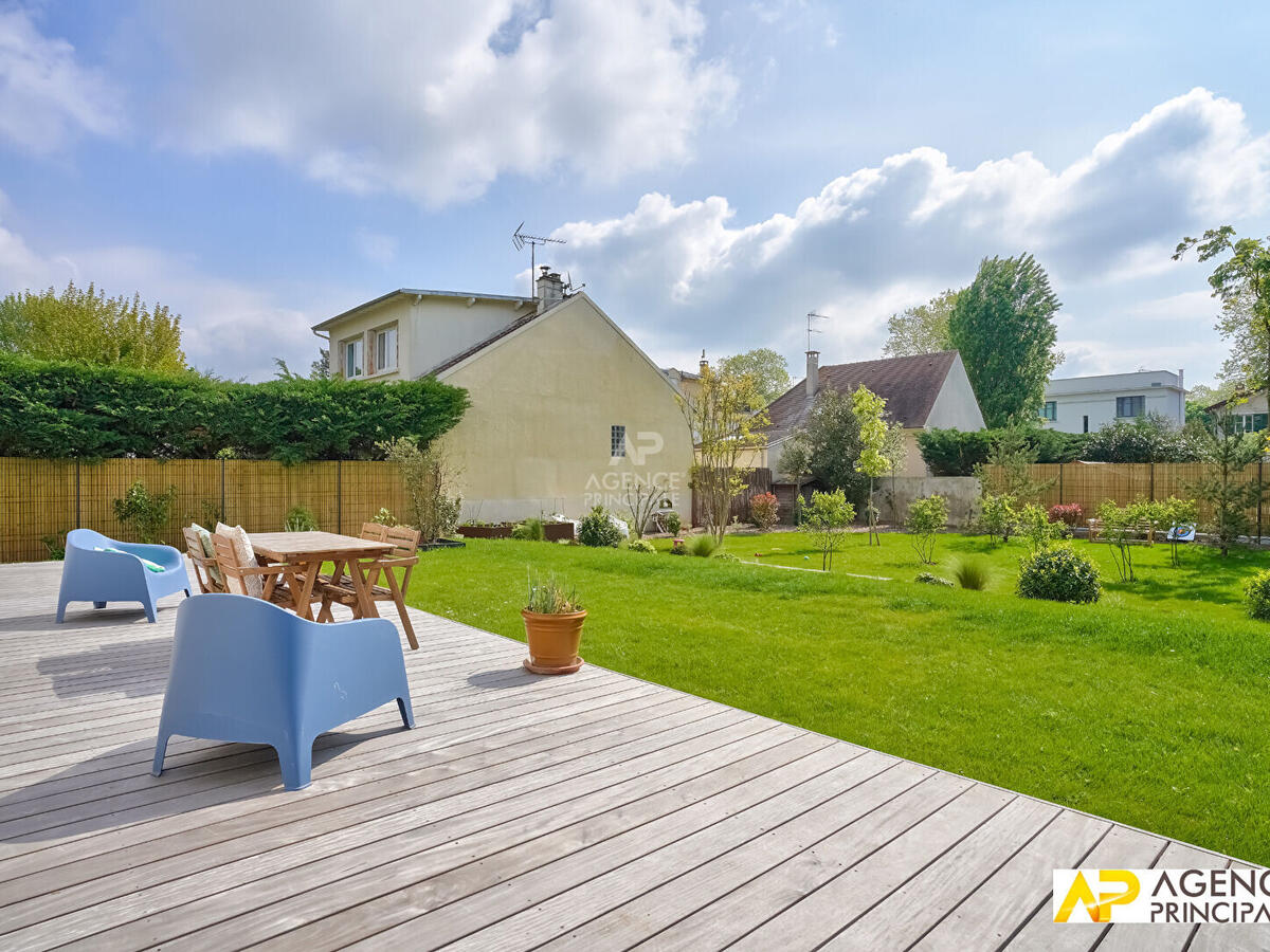 House Maisons-Laffitte