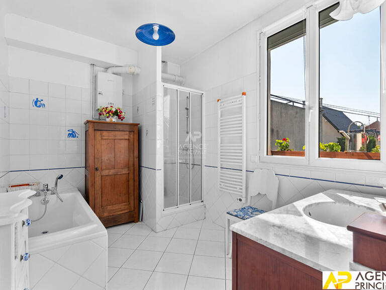 House Maisons-Laffitte - 4 bedrooms - 160m²