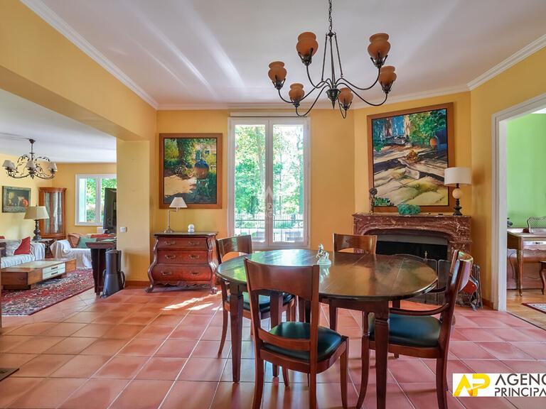 House Maisons-Laffitte - 5 bedrooms - 220m²