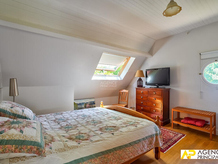 House Maisons-Laffitte - 5 bedrooms - 220m²