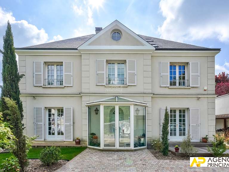 Maison Maisons-Laffitte - 6 chambres - 200m²