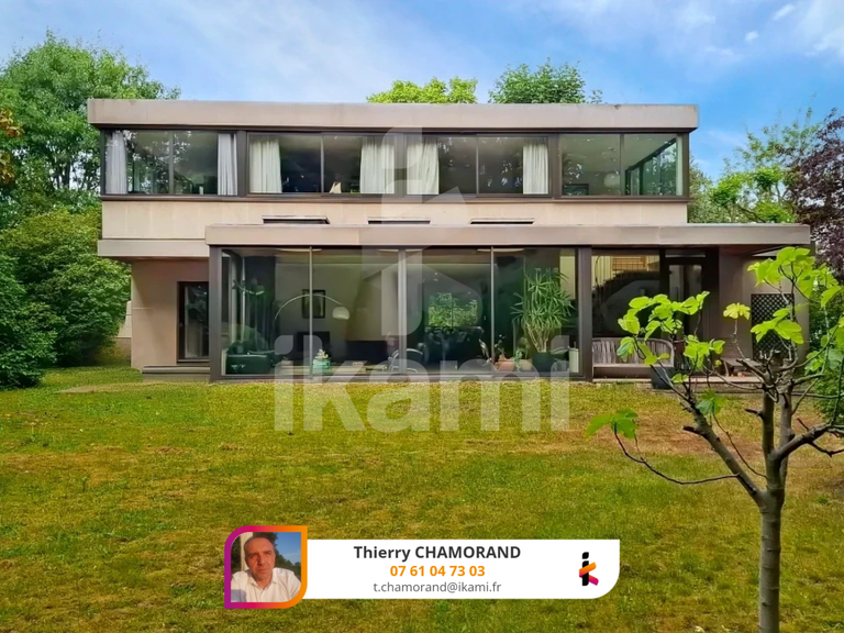 Maison Maisons-Laffitte - 5 chambres - 215m²