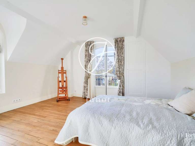 House Maisons-Laffitte - 6 bedrooms - 260m²