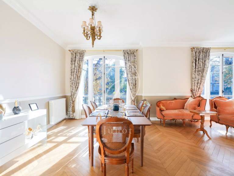 Maison Maisons-Laffitte - 6 chambres - 260m²