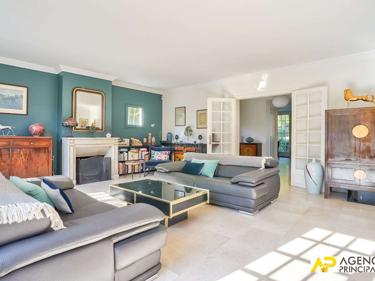 House Maisons-Laffitte