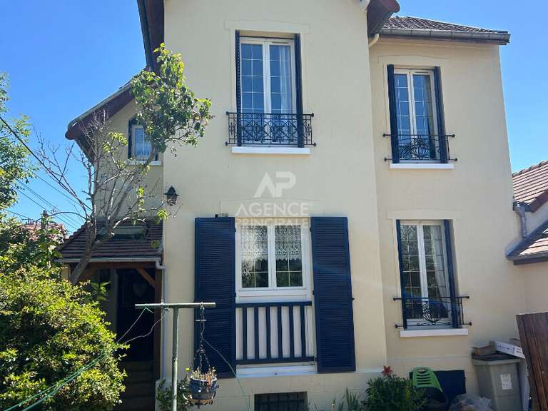 Maison Maisons-Laffitte - 3 chambres - 110m²