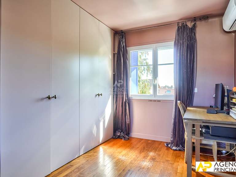 Maison Maisons-Laffitte - 3 chambres - 135m²