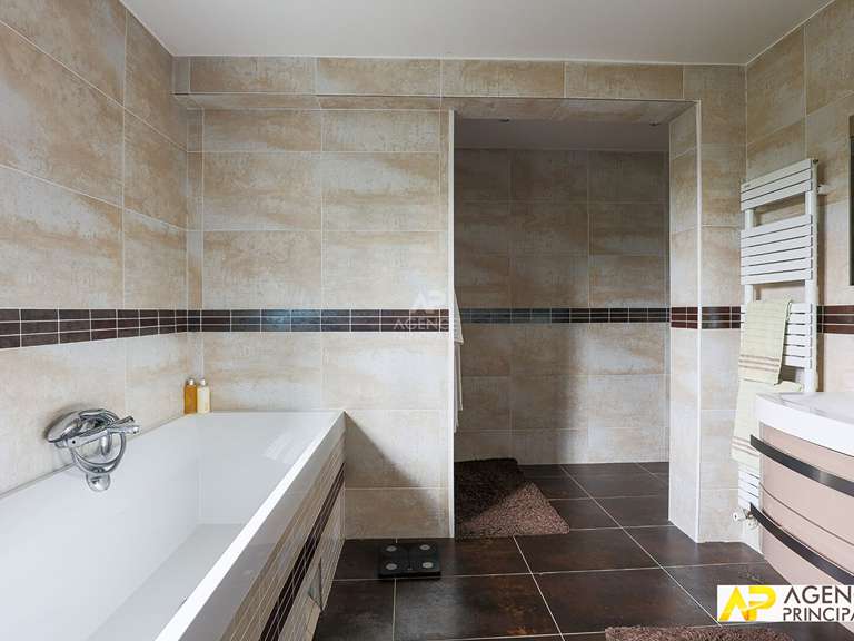 Maison Maisons-Laffitte - 6 chambres - 340m²