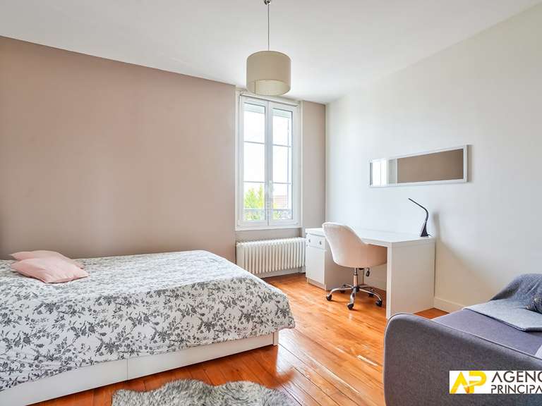 House Maisons-Laffitte - 5 bedrooms - 191m²