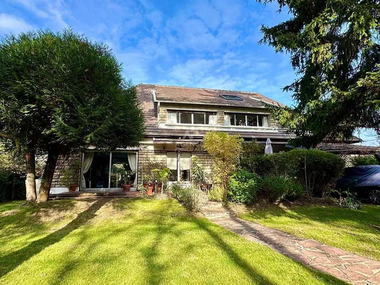 Maison Maisons-Laffitte - 5 chambres - 221m²