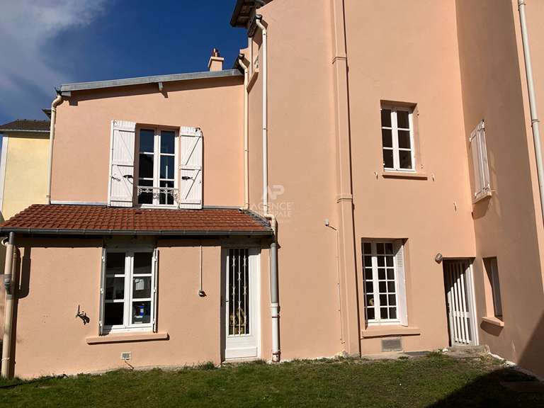 Maison Maisons-Laffitte - 5 chambres - 230m²