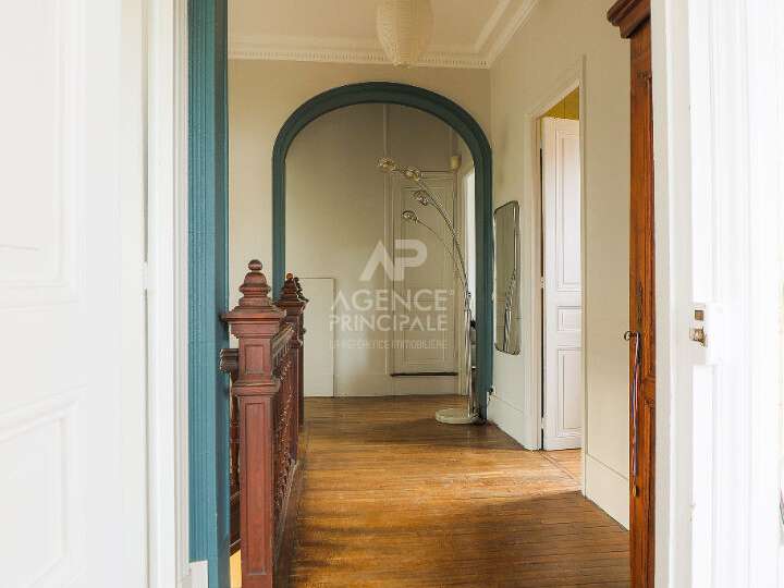 Maison Maisons-Laffitte - 5 chambres - 180m²