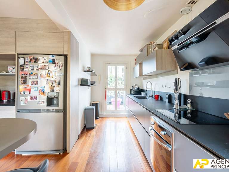 Maison Maisons-Laffitte - 5 chambres - 180m²