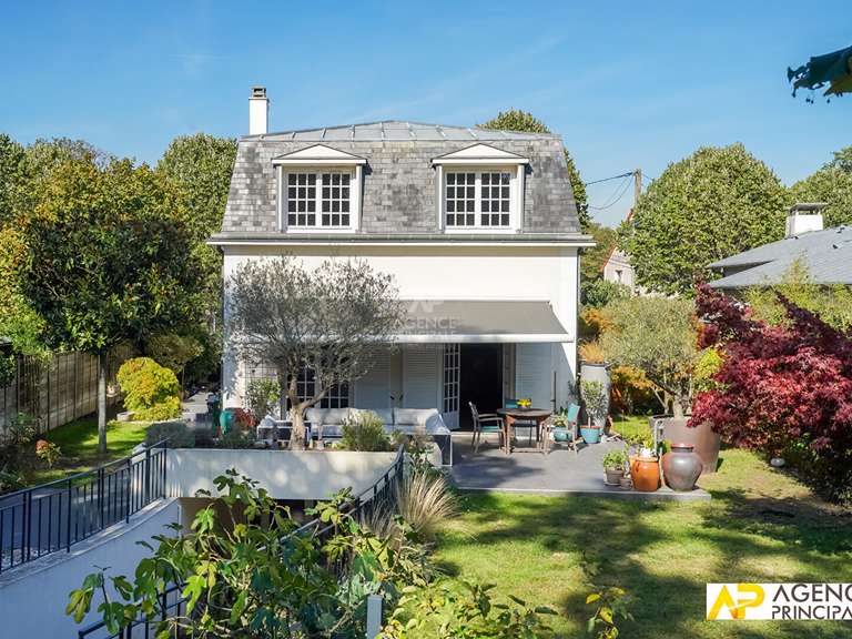 Maison Maisons-Laffitte - 4 chambres - 138m²
