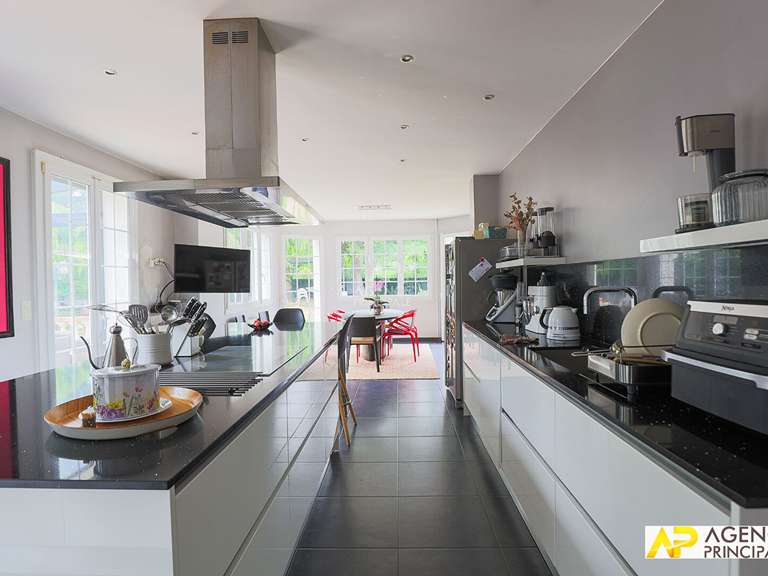 Maison Maisons-Laffitte - 6 chambres - 340m²