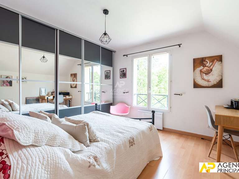 Maison Maisons-Laffitte - 4 chambres - 138m²