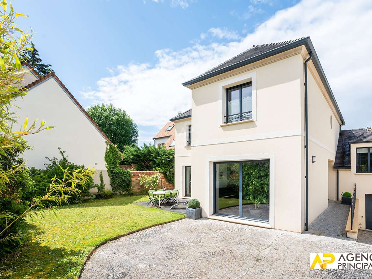Maison Maisons-Laffitte