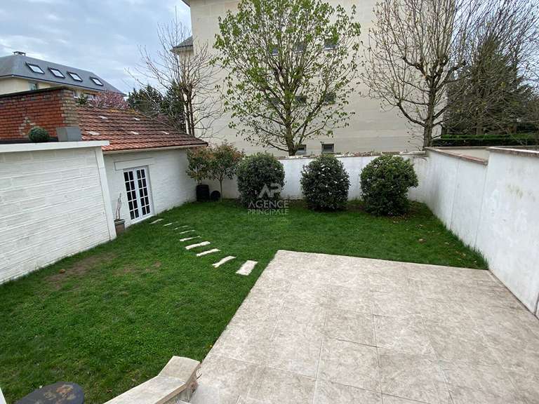 House Maisons-Laffitte - 5 bedrooms - 108m²