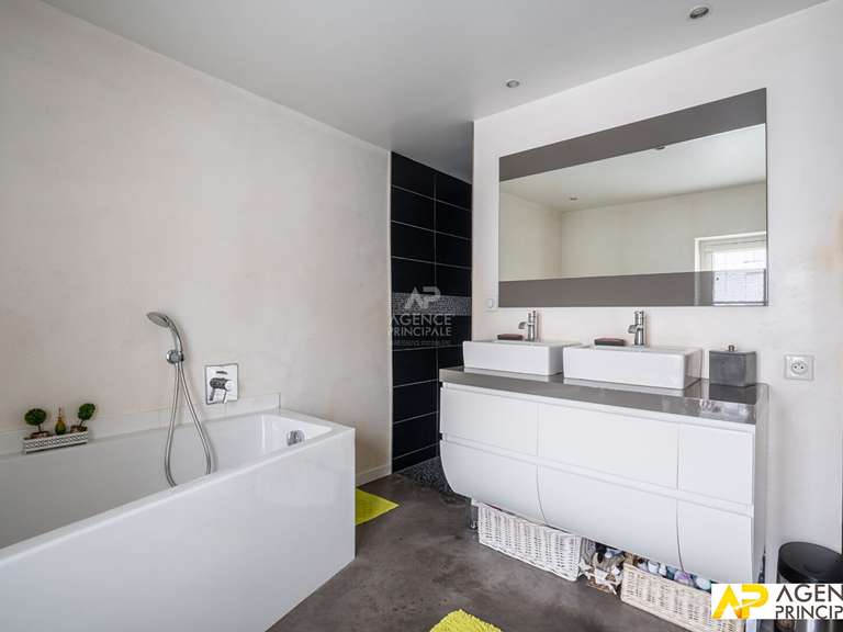 Maison Maisons-Laffitte - 3 chambres - 129m²