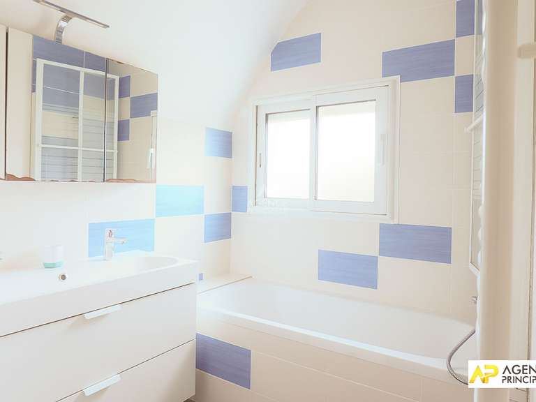 Maison Maisons-Laffitte - 4 chambres - 144m²