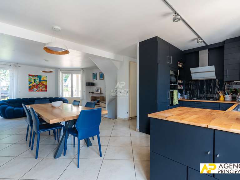 Maison Maisons-Laffitte - 4 chambres - 130m²